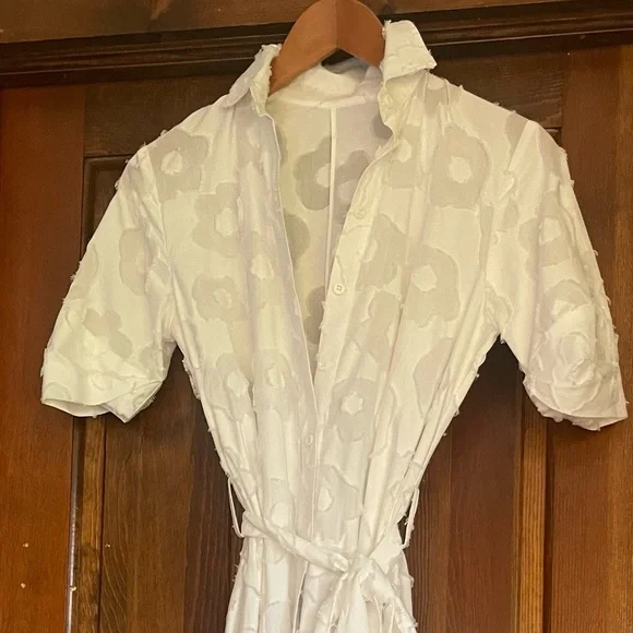 Beautiful summer dress - Picture 4 of 7